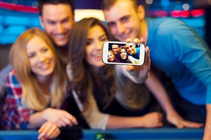 Dashboard permainan arahtogel dengan pilihan kategori sepak bola dan casino live